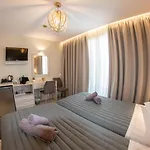 Apartman Jasmine & *