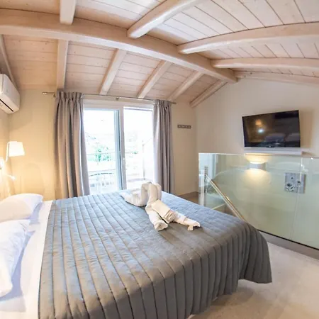 Apartamento Jasmine & Agios Stefanos Avliotes (Corfu)